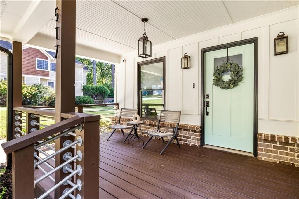 517 Daniel Avenue - Photo 2