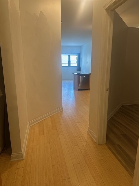 8 W Monroe Street - Photo 3