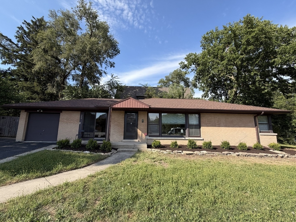 266 S Prospect Avenue - Photo 0