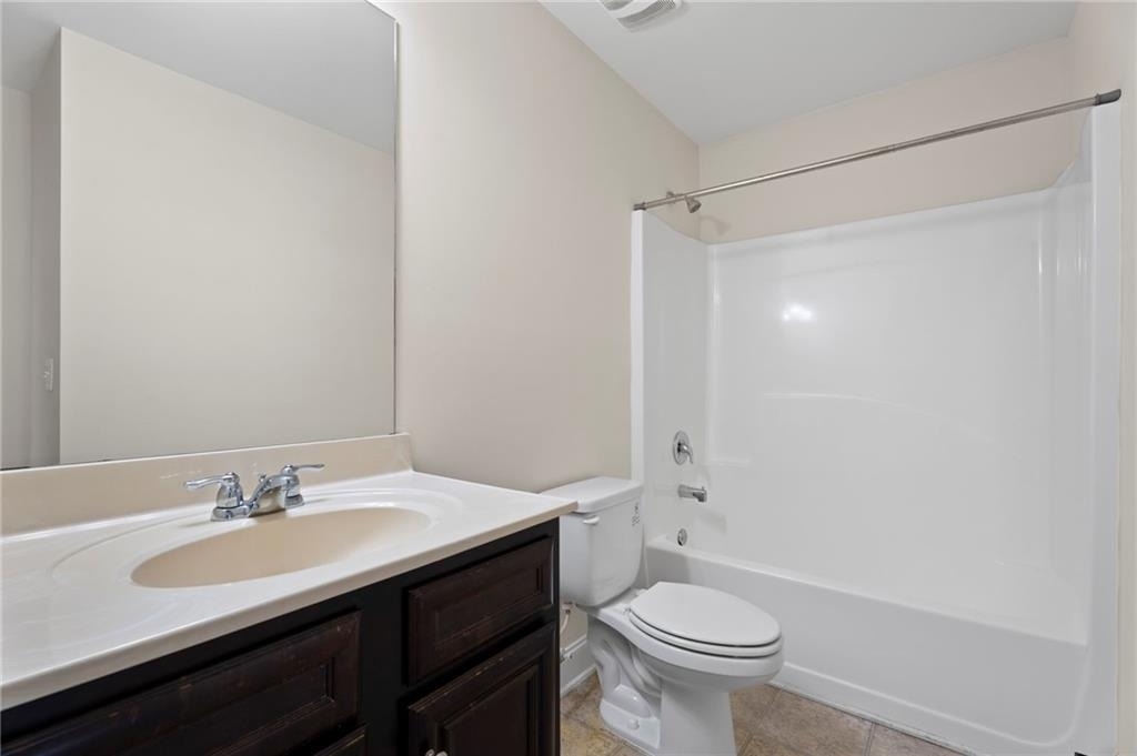 165 Regency Place - Photo 34