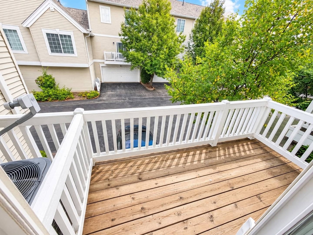 93 Cantal Court - Photo 11