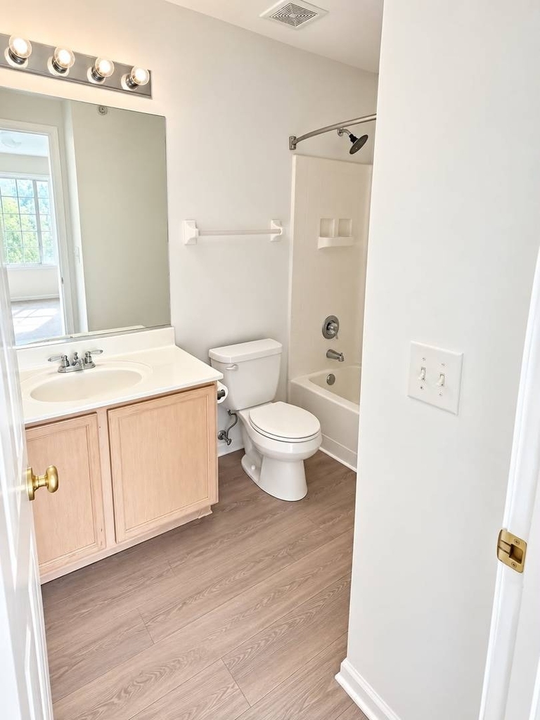 93 Cantal Court - Photo 6