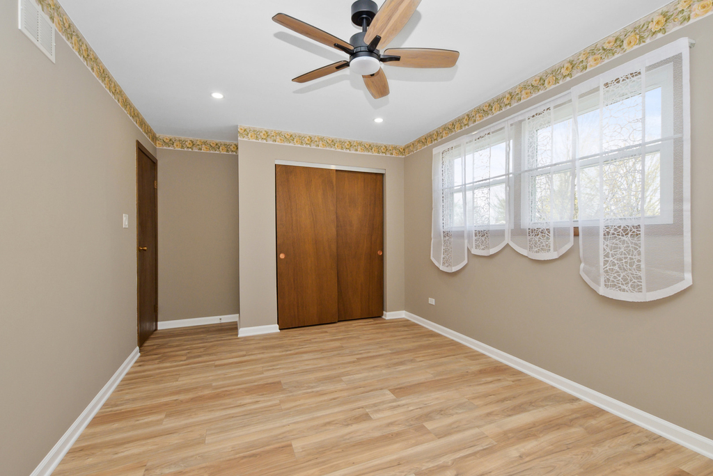 18031 65th Avenue - Photo 15
