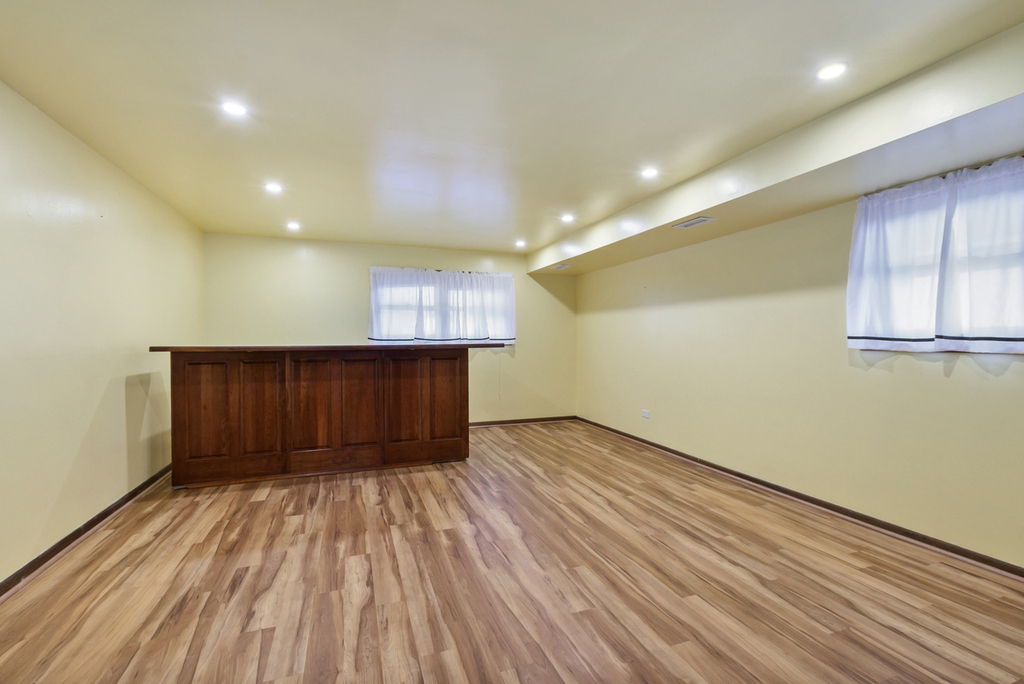 18031 65th Avenue - Photo 20