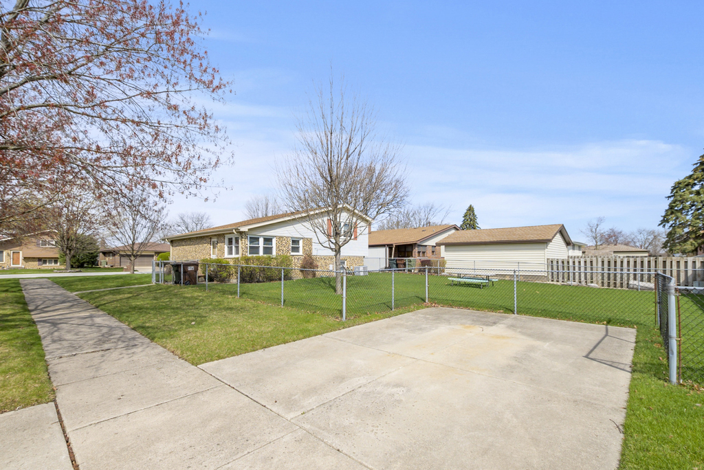 18031 65th Avenue - Photo 27
