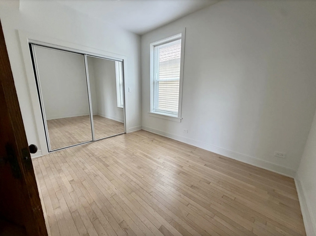 3416 W Schubert Avenue - Photo 15