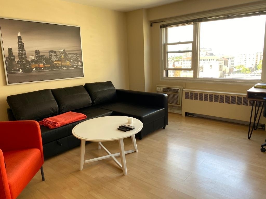2909 N Sheridan Road - Photo 7