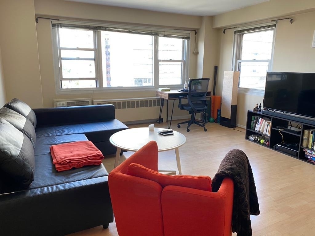 2909 N Sheridan Road - Photo 8