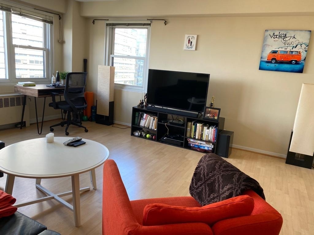 2909 N Sheridan Road - Photo 6