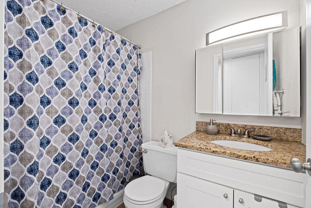 899 S Plymouth Court - Photo 8