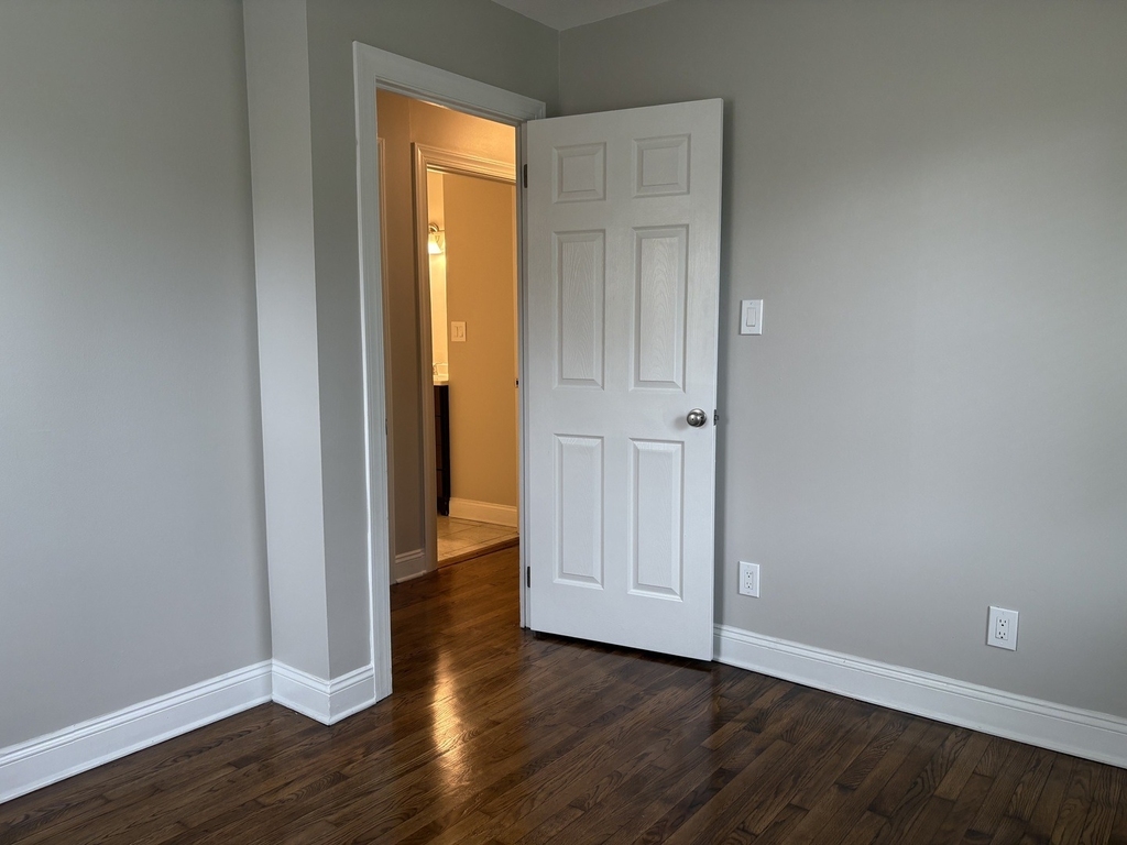 21734 Clyde Avenue - Photo 16