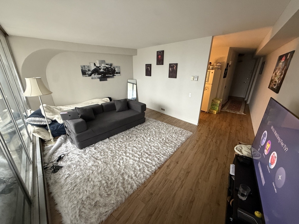 300 N State Street - Photo 3