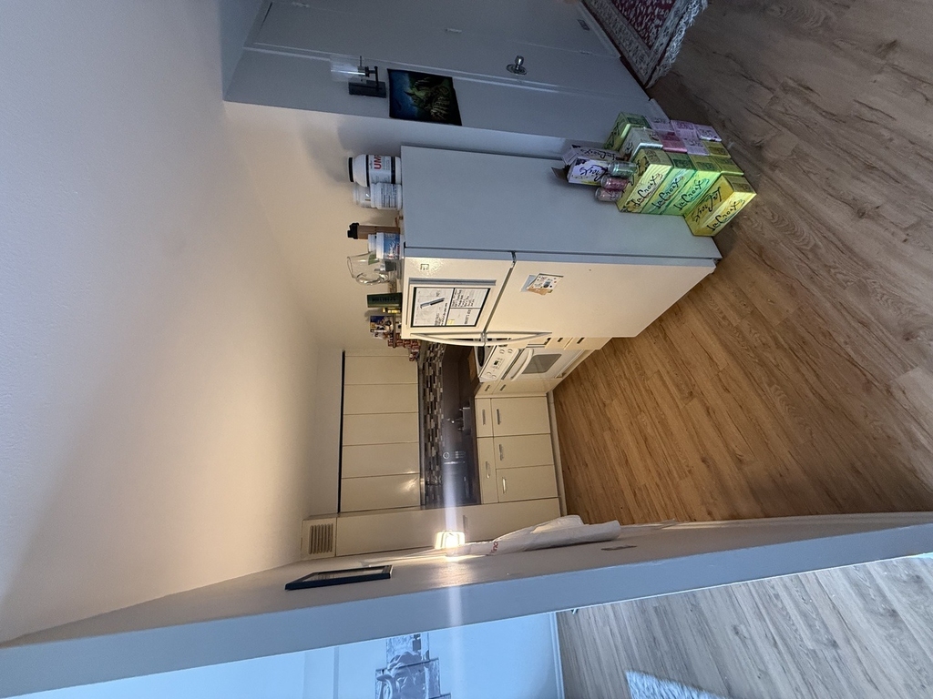 300 N State Street - Photo 4