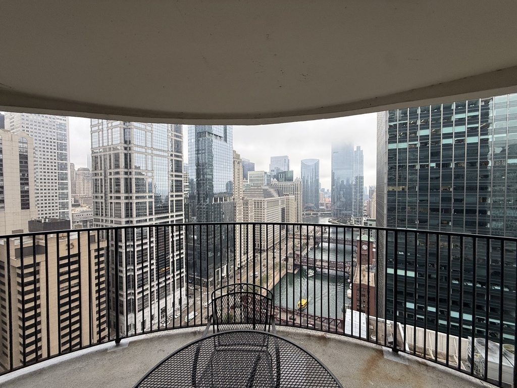 300 N State Street - Photo 9