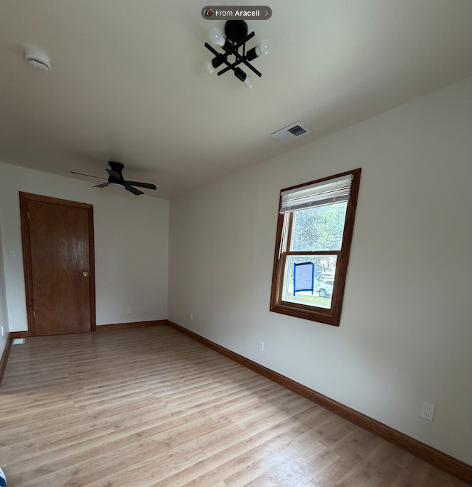1724 Lyran Avenue - Photo 5