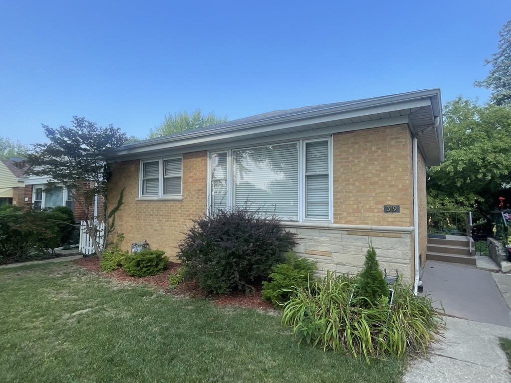 319 Dodge Avenue - Photo 0