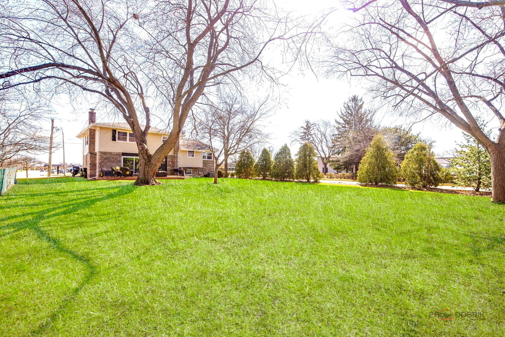2042 S Goebbert Road - Photo 27
