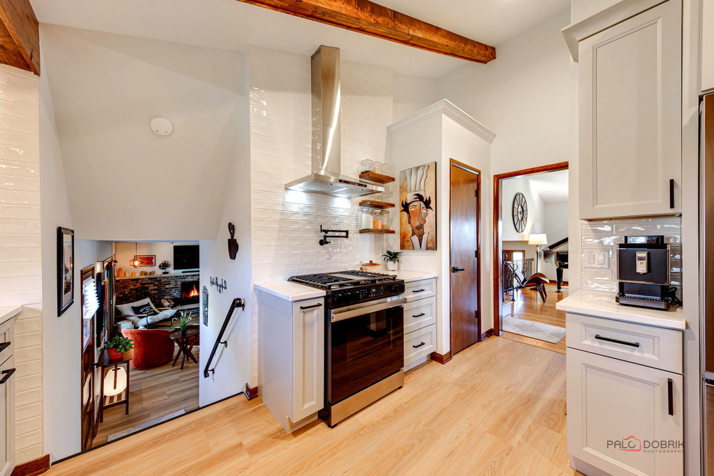2042 S Goebbert Road - Photo 11