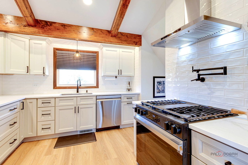 2042 S Goebbert Road - Photo 8