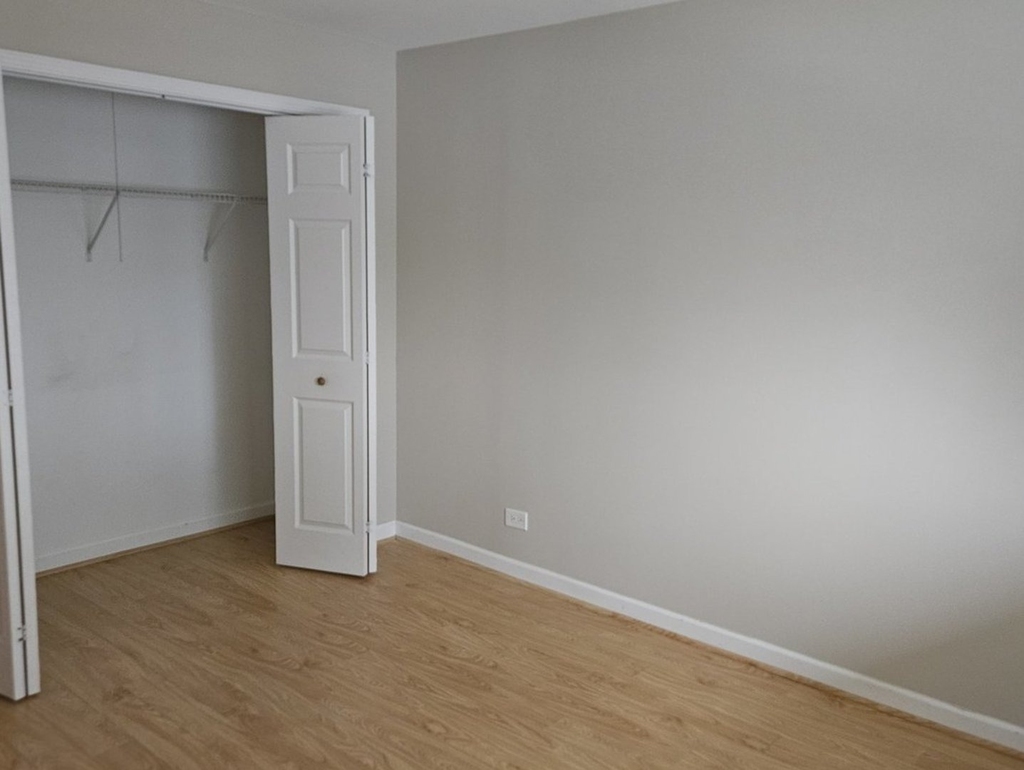 10s771 Clarendon Hills Road - Photo 15