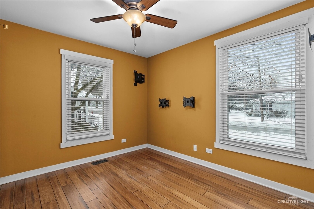 628 Illinois Street - Photo 9