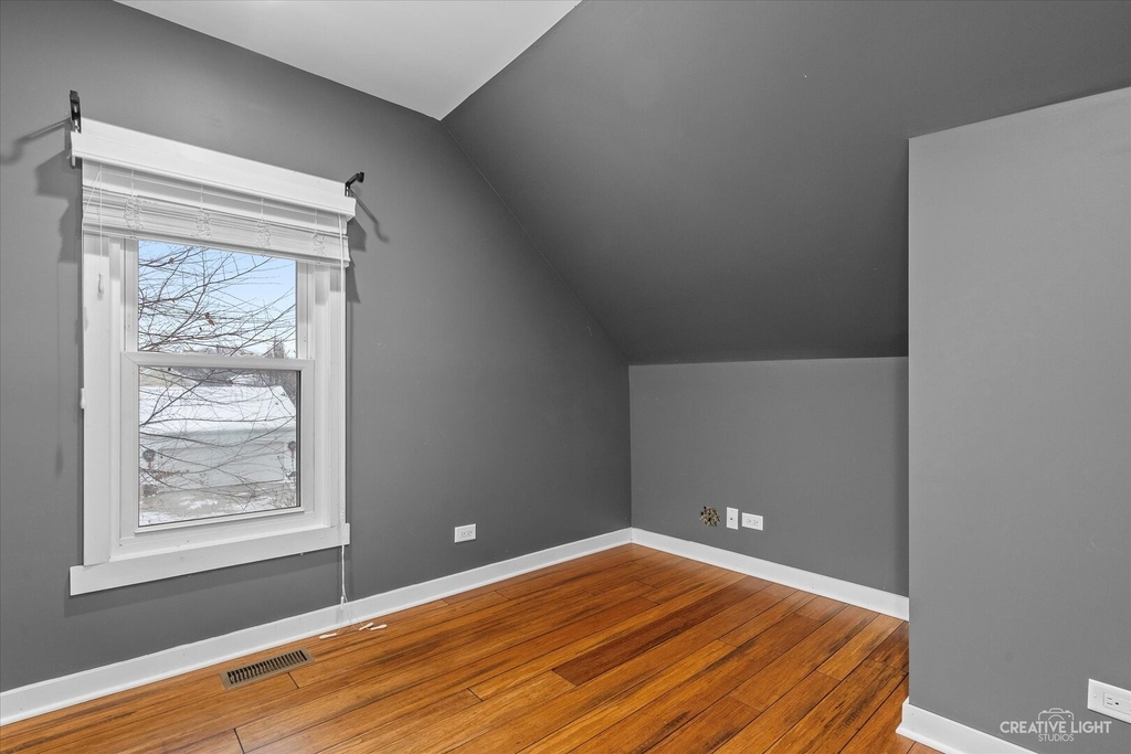 628 Illinois Street - Photo 11