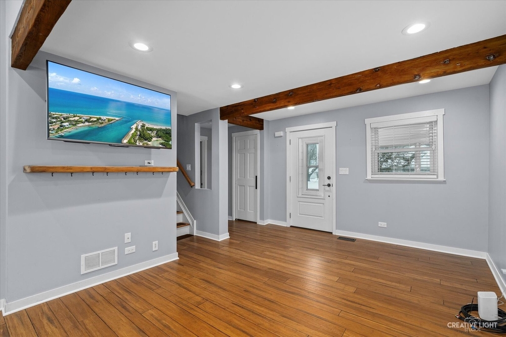 628 Illinois Street - Photo 3