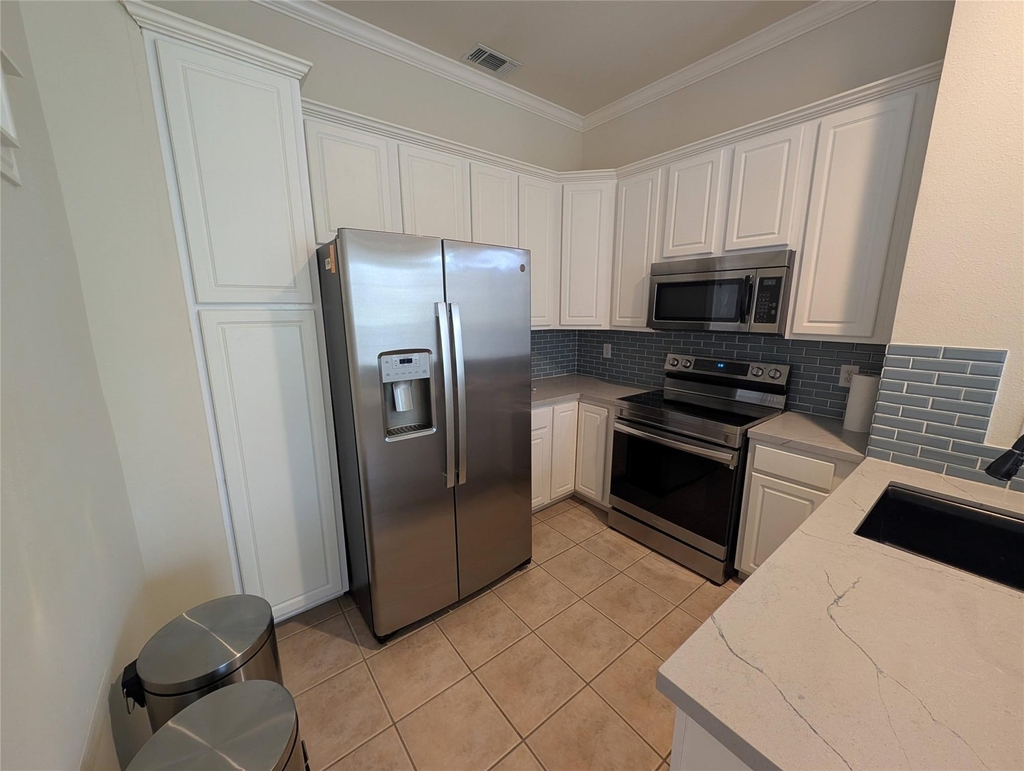 5302 Blossom Street - Photo 23