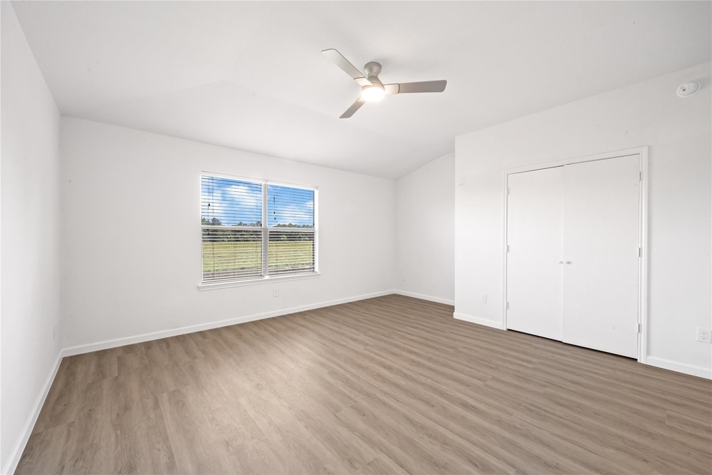 22511 Sweetglen Court - Photo 18