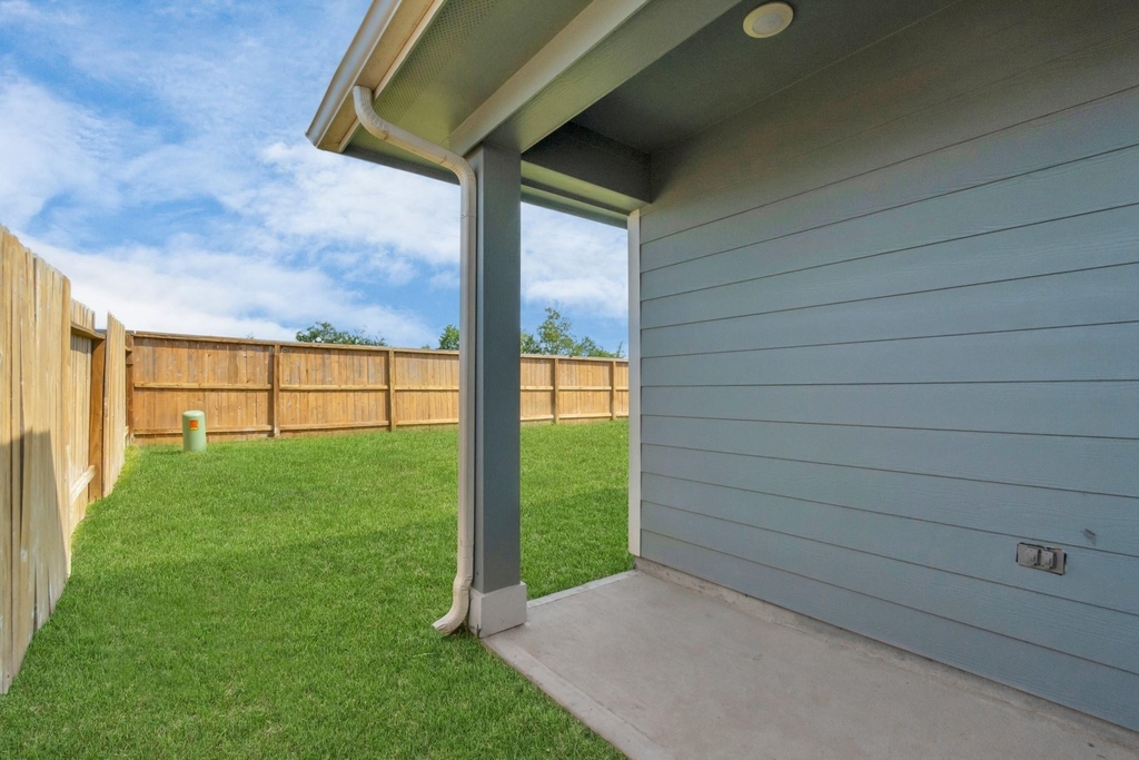 6842 Scarlet Sagebrush Street - Photo 29
