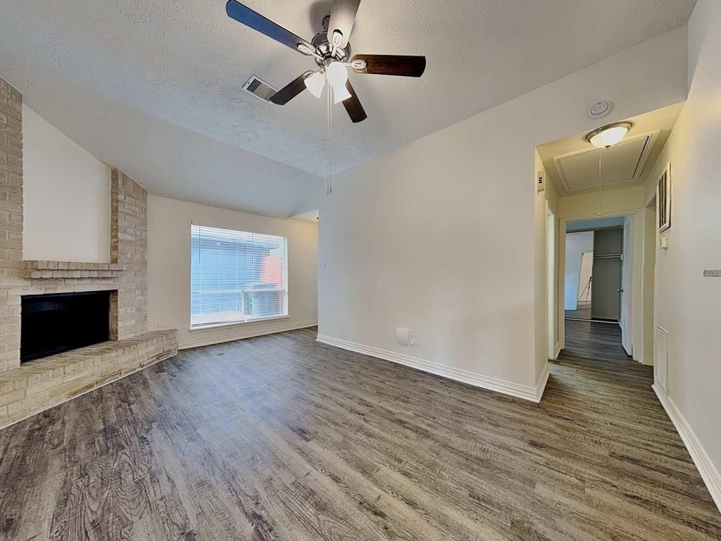9167 Golden Sunshine Drive - Photo 1