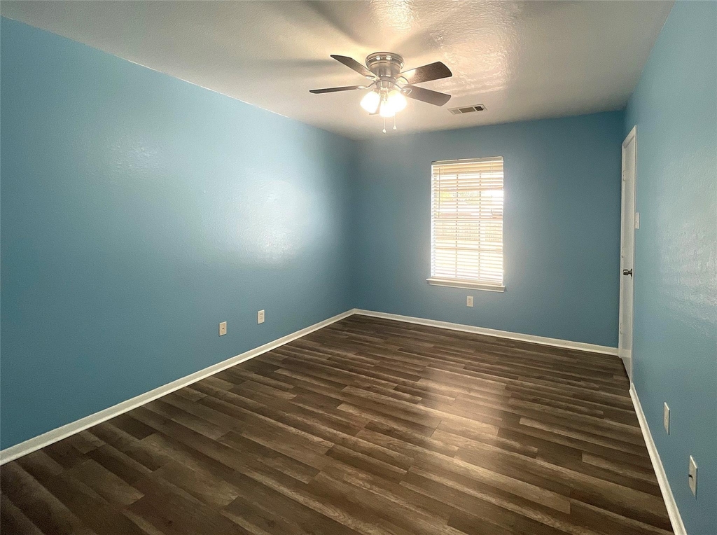 8010 Arrowhead Lane - Photo 8