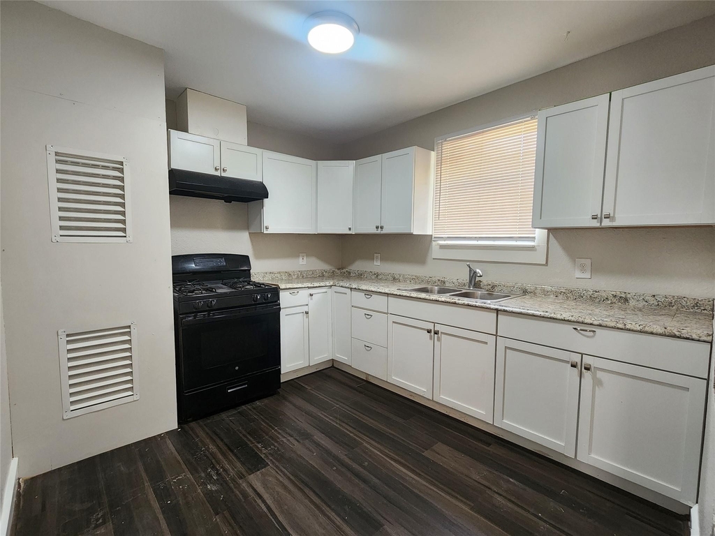 138 W Marion - Photo 14