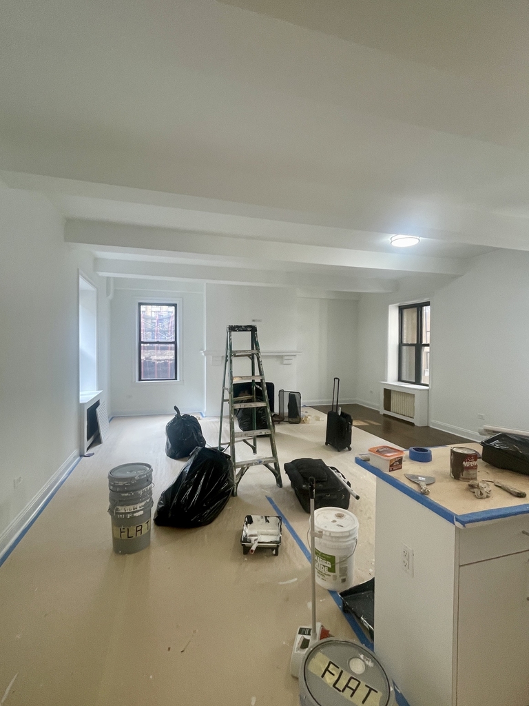  West 55th Street - Photo 7