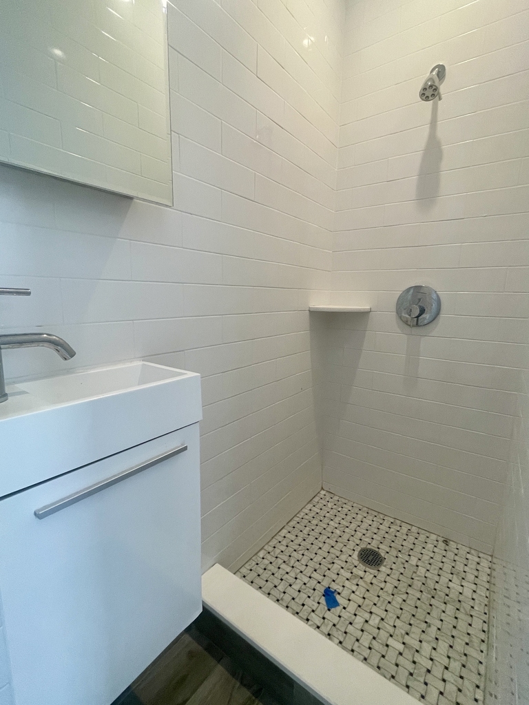  West 55th Street - Photo 11
