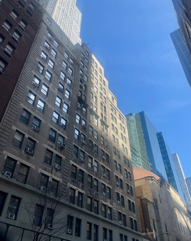  West 55th Street - Photo 14