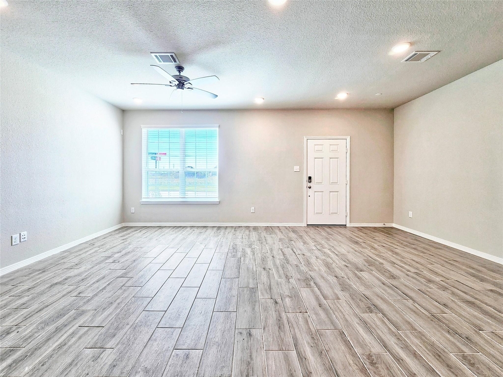8002 Scanlan Trace - Photo 3