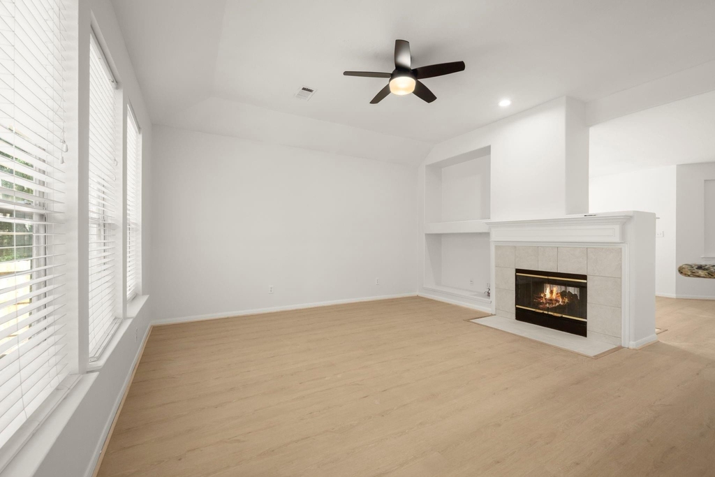198 N Wimberly Way - Photo 6