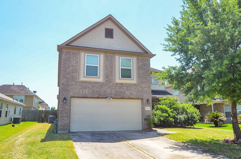 12506 Greencanyon Drive - Photo 0