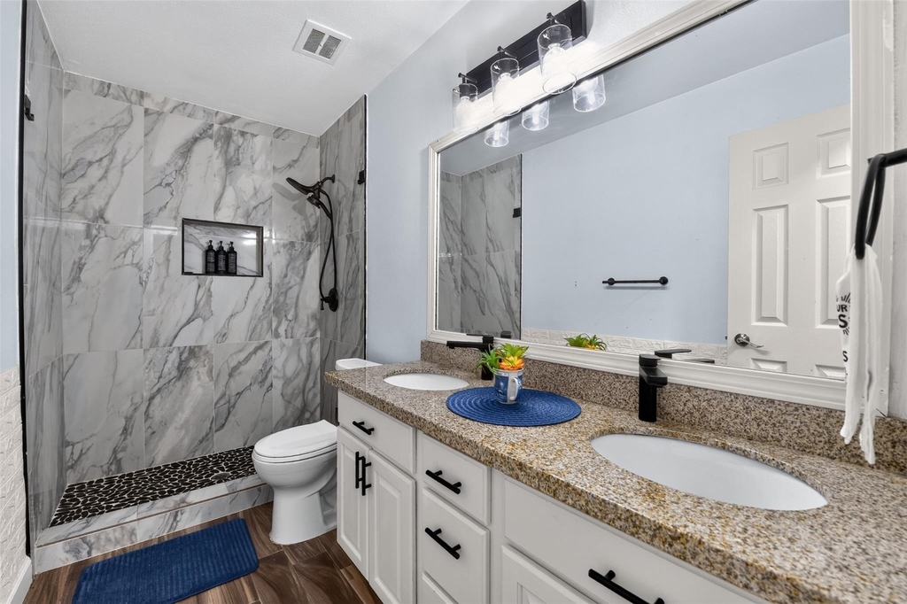 4923 Parkland Street - Photo 18
