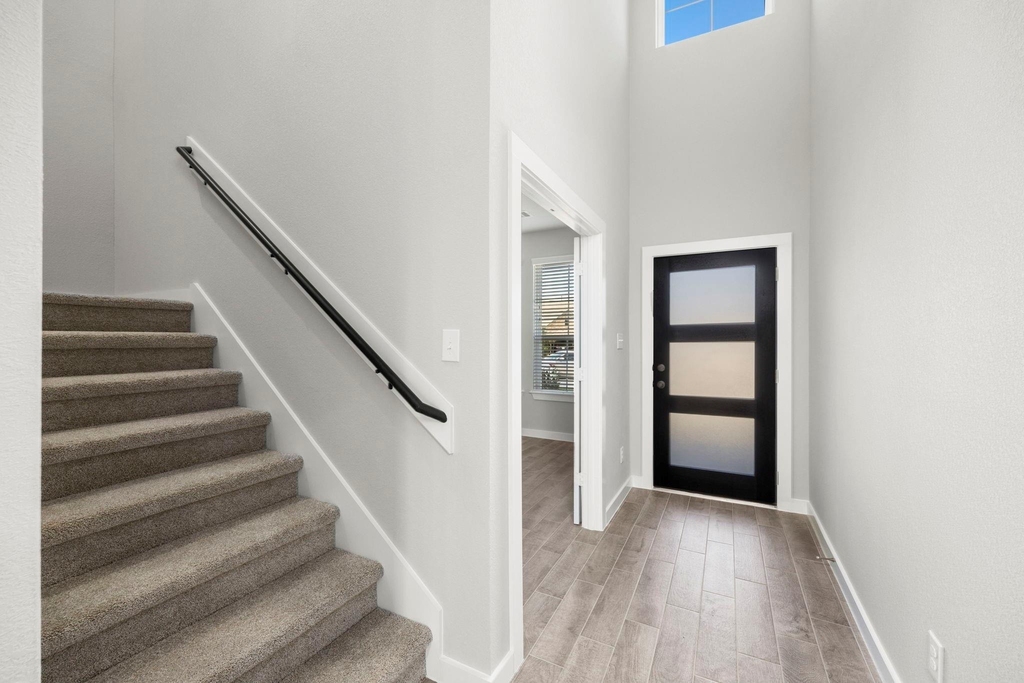 32407 Hamilton Crest Court - Photo 5