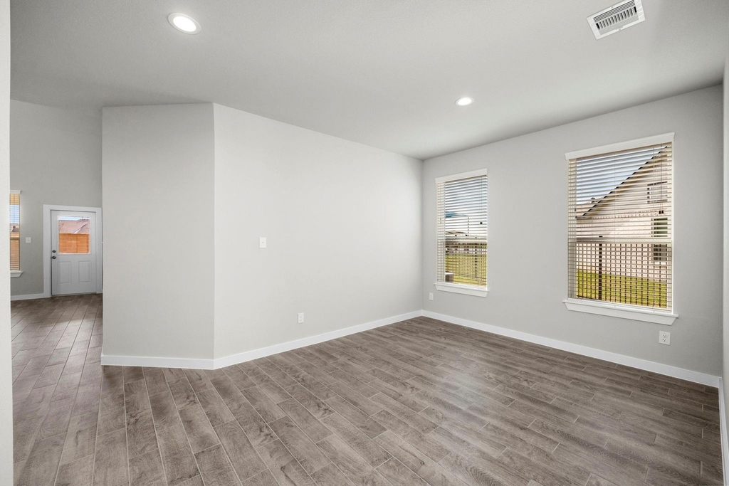 32407 Hamilton Crest Court - Photo 9