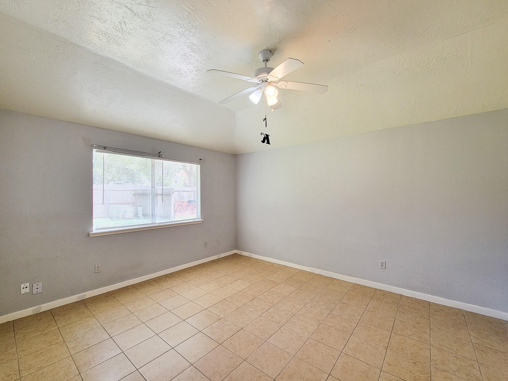5222 Beaverhill Drive - Photo 14