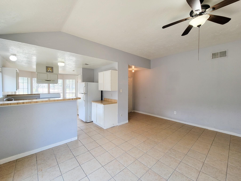 5222 Beaverhill Drive - Photo 16
