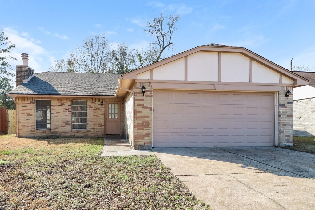 23903 Lestergate Drive - Photo 0