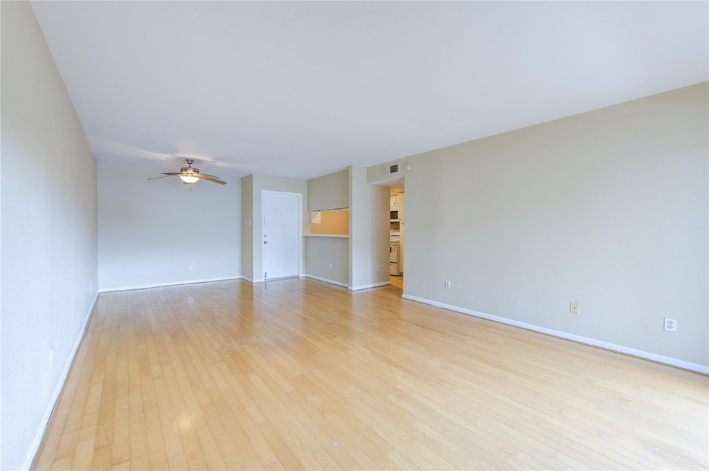3055 Walnut Bend Lane - Photo 6