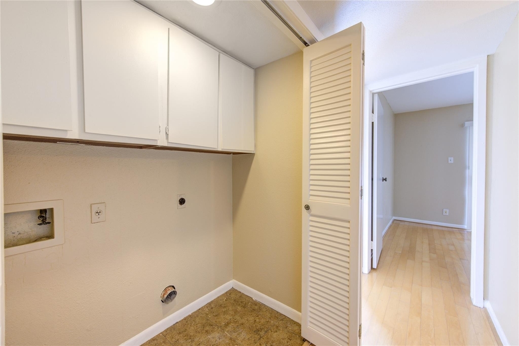 3055 Walnut Bend Lane - Photo 25