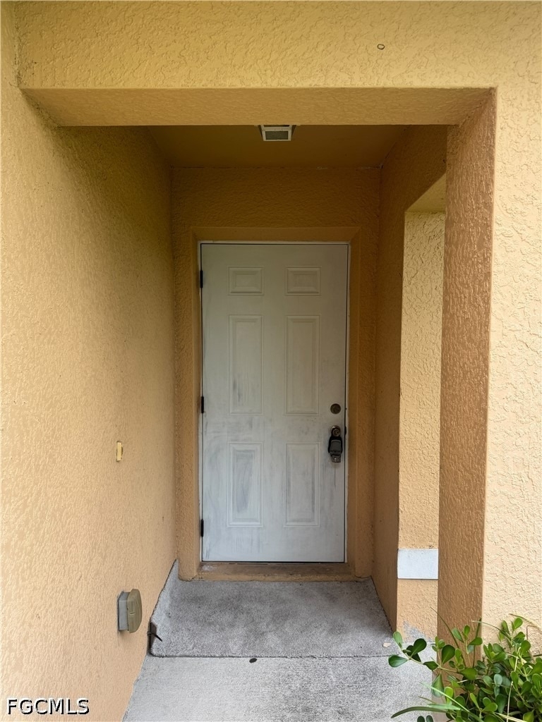 411 Nicholas Parkway W - Photo 2