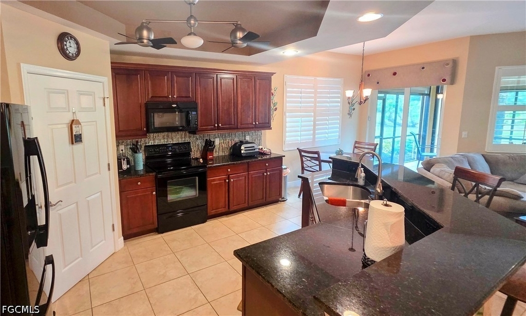 10637 Pelican Preserve Boulevard - Photo 6