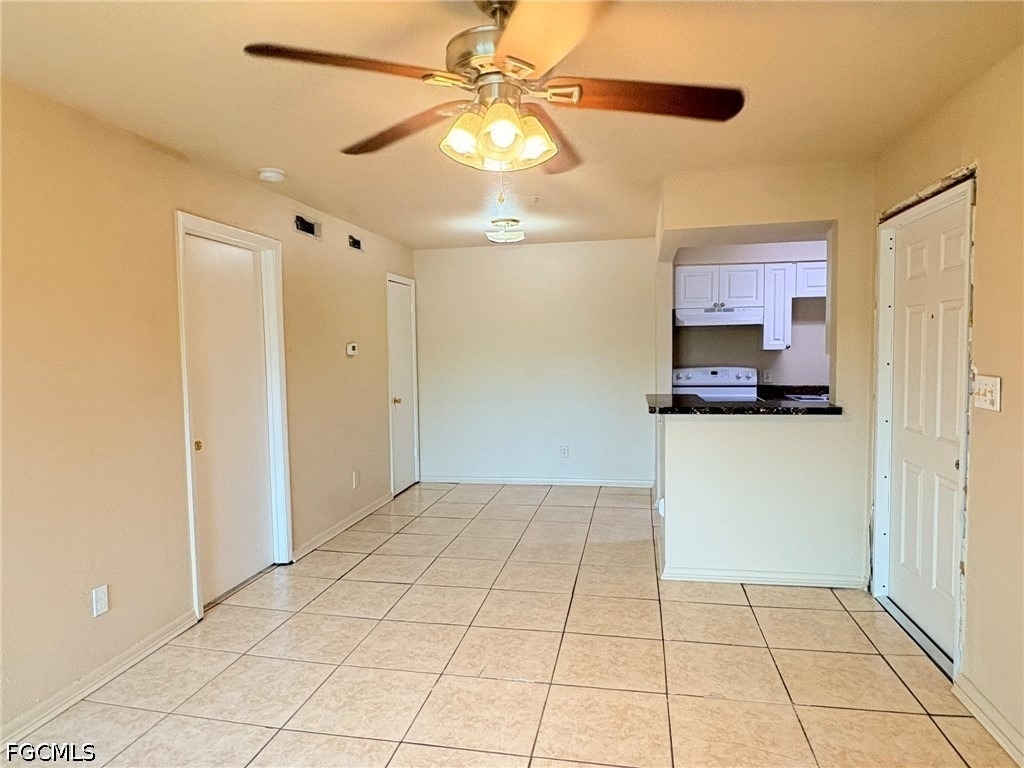 2937 Winkler Avenue - Photo 3
